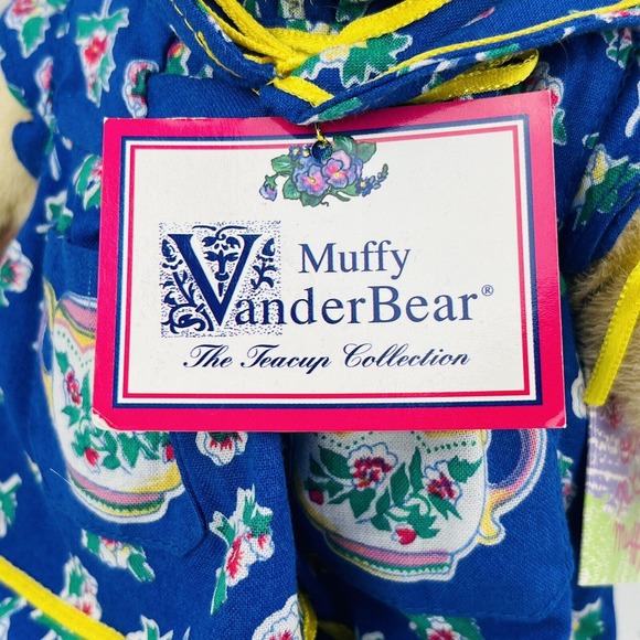 Mommy & Me Muffy‎ Vanderbear 7" Plush Bear NABCO 1990 Teacup Collection Flaw - Picture 2 of 4